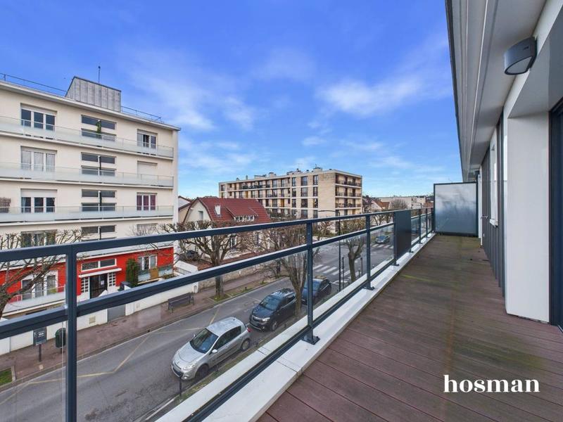 Appartement - 96 m² - 4 pièces