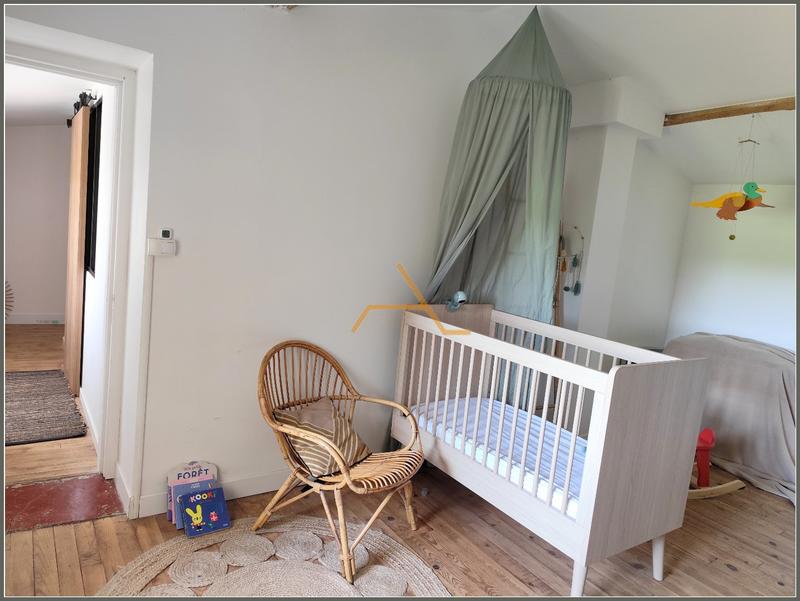 Maison en pierre - 171 m² - 7 pièces