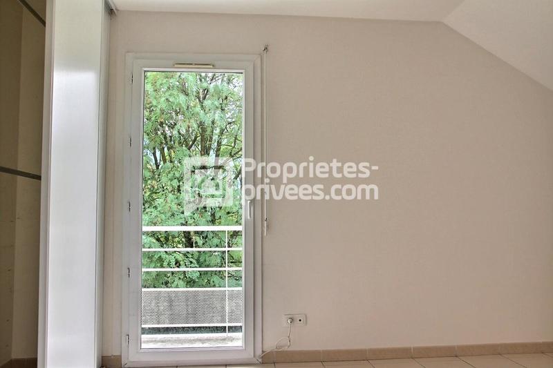 Maison - 147 m² - 8 pièces