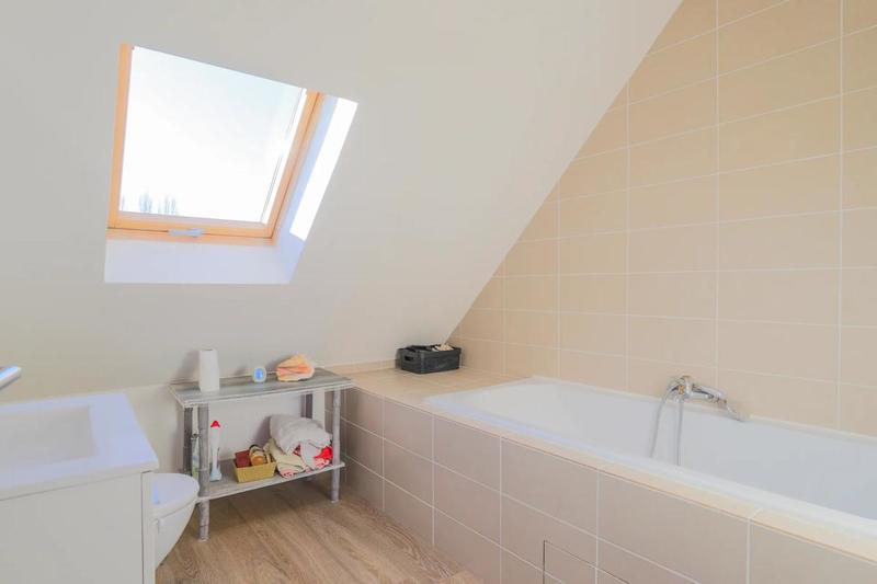 Maison - 115 m² - 7 pièces