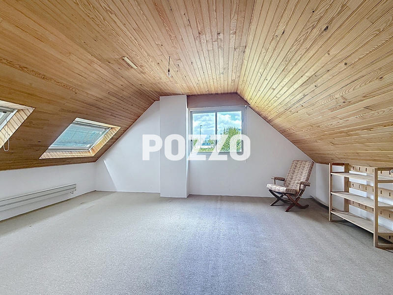Maison - 121 m² - 5 pièces