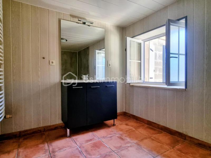 Maison en pierre - 181 m² - 5 pièces