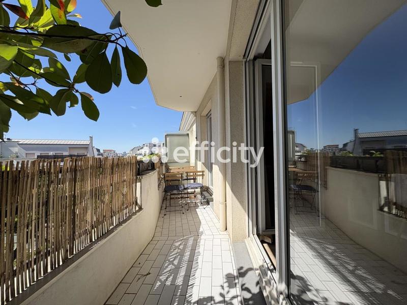 Appartement - 93 m² - 4 pièces