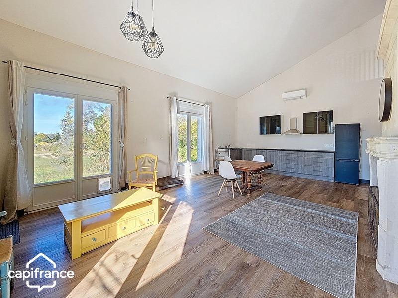 Maison - 449 m² - 18 pièces