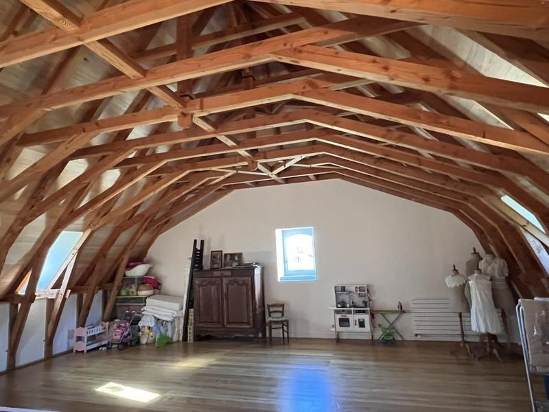 Maison de maîtres - 600 m² - 13 pièces