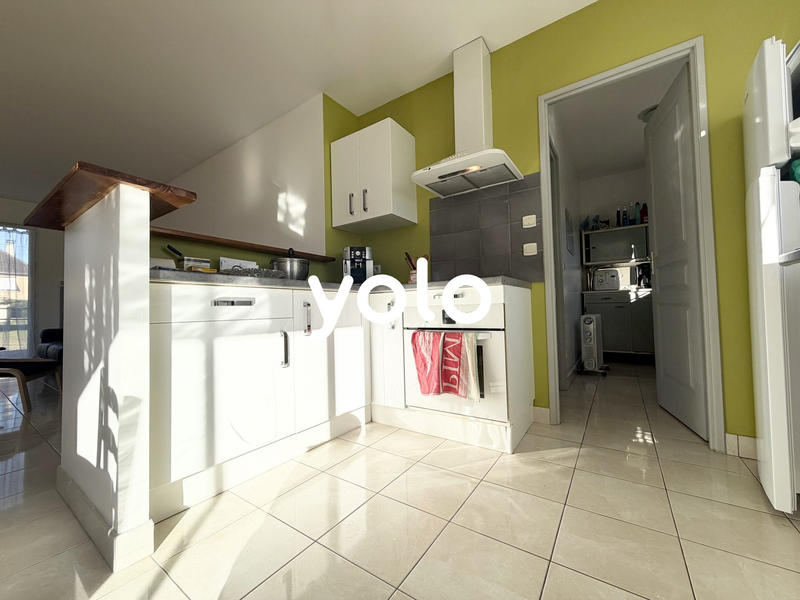 Maison - 93 m² - 5 pièces