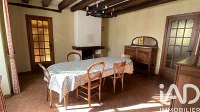 Maison - 200 m² - 6 pièces