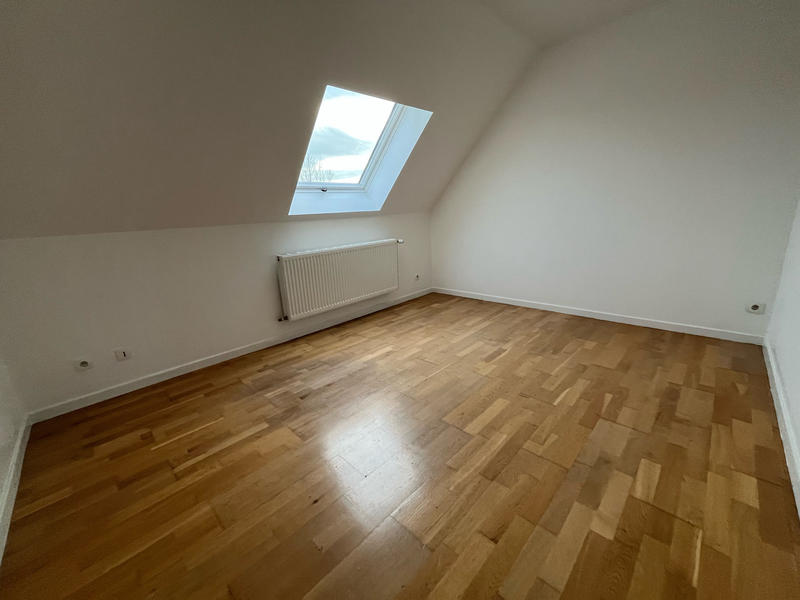 Maison - 120 m² - 7 pièces