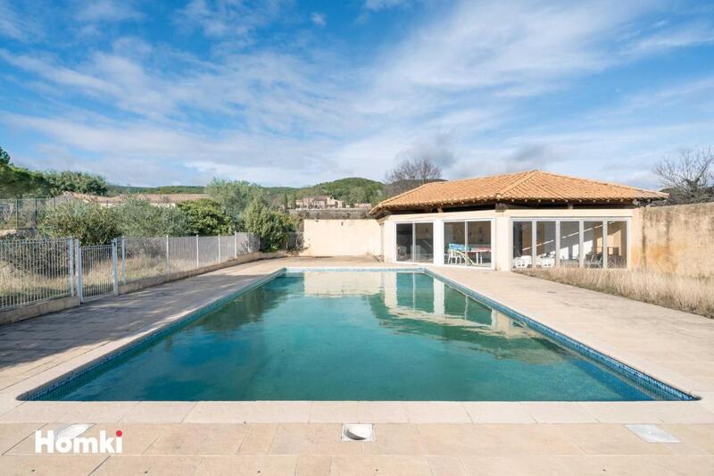 Maison - 500 m² - 7 pièces