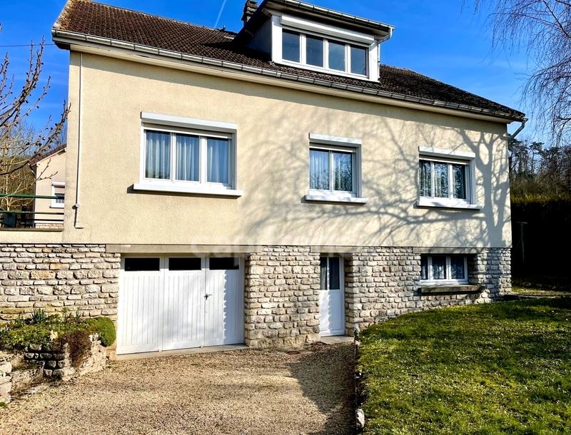 Maison - 108 m² - 5 pièces