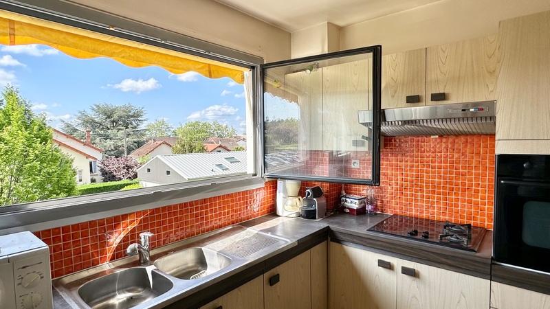 Appartement - 80 m² - 4 pièces