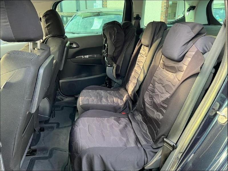 Peugeot 5008 1.6 Hdi 112 Cv Active 7 Pl