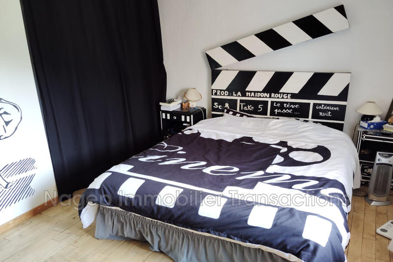 Maison - 205 m² - 4 pièces