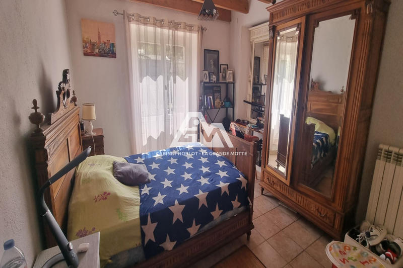 Propriété - 220 m² - 9 pièces