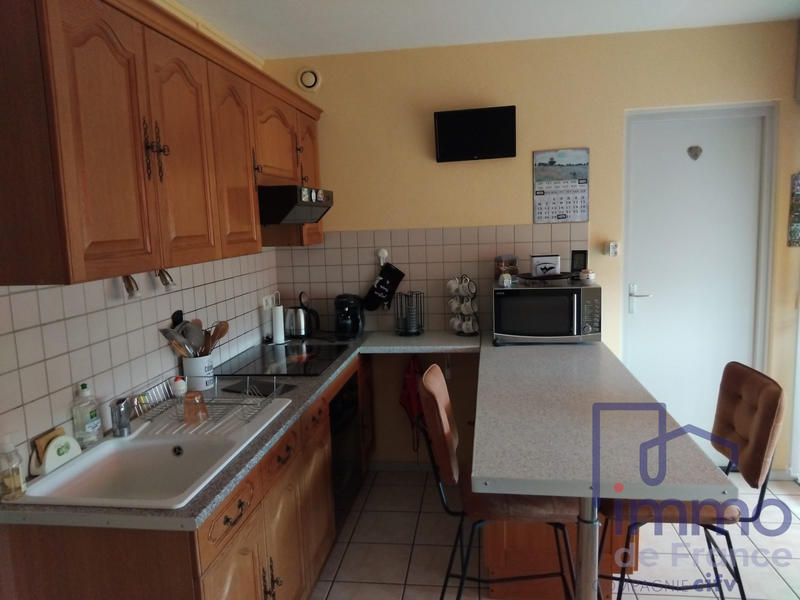 Appartement - 65 m² - 4 pièces