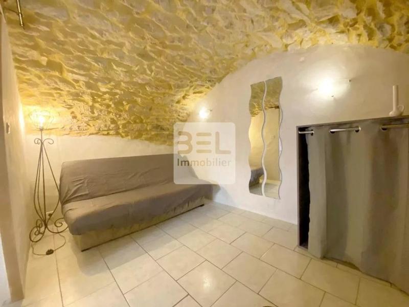 Studio - 18 m² - 1 pièce