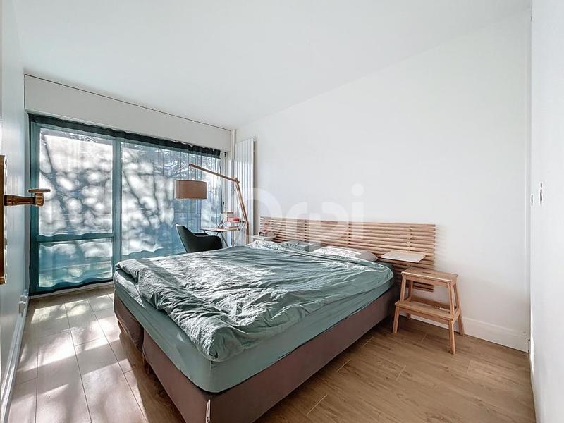 Appartement - 92 m² - 4 pièces