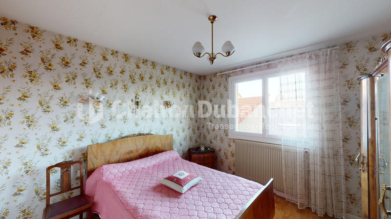 Maison - 180 m² - 5 pièces