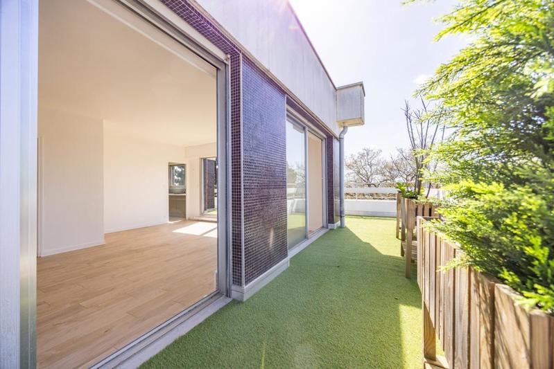 Appartement - 80 m² - 3 pièces