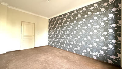 Maison - 450 m² - 20 pièces