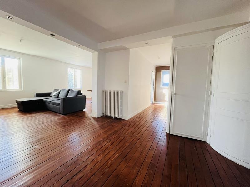 Appartement - 117 m² - 4 pièces