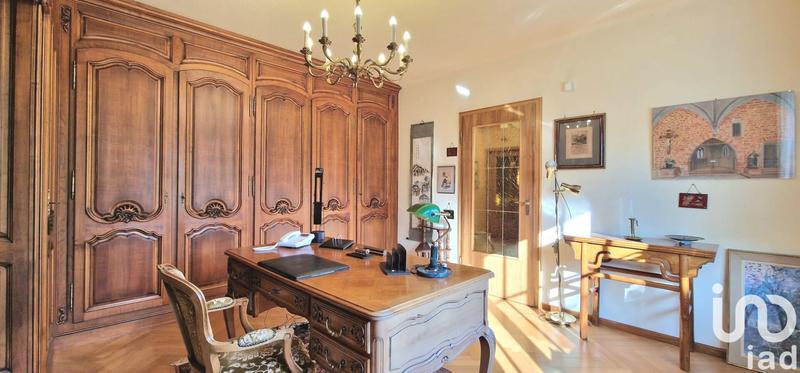 Maison - 334 m² - 10 pièces