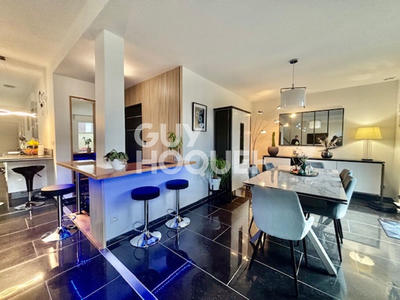 Maison - 144 m² - 4 pièces