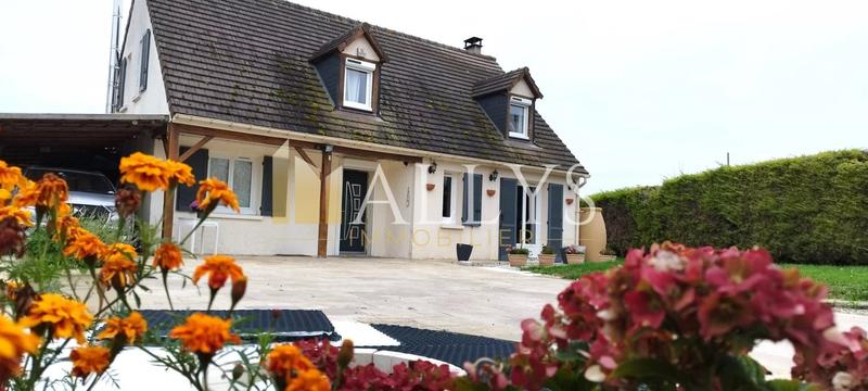 Maison - 122 m² - 7 pièces