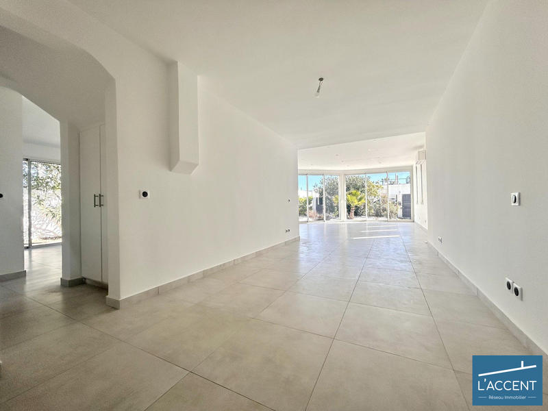 Maison - 191 m² - 6 pièces