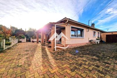 Maison - 97 m² - 5 pièces