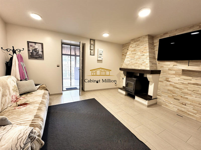 Maison - 82 m² - 5 pièces