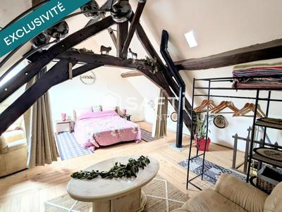 Maison - 90 m² - 4 pièces