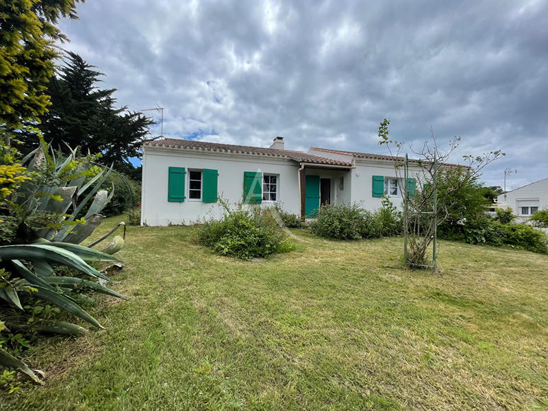 Maison - 99 m² - 5 pièces