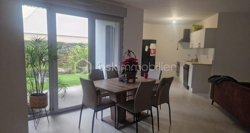 Appartement - 83 m² - 5 pièces