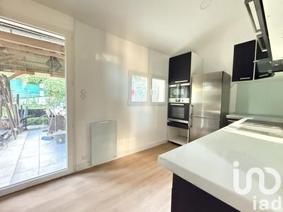 Maison - 75 m² - 4 pièces