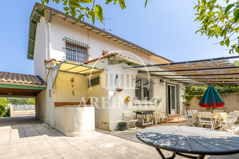 Maison - 120 m² - 6 pièces