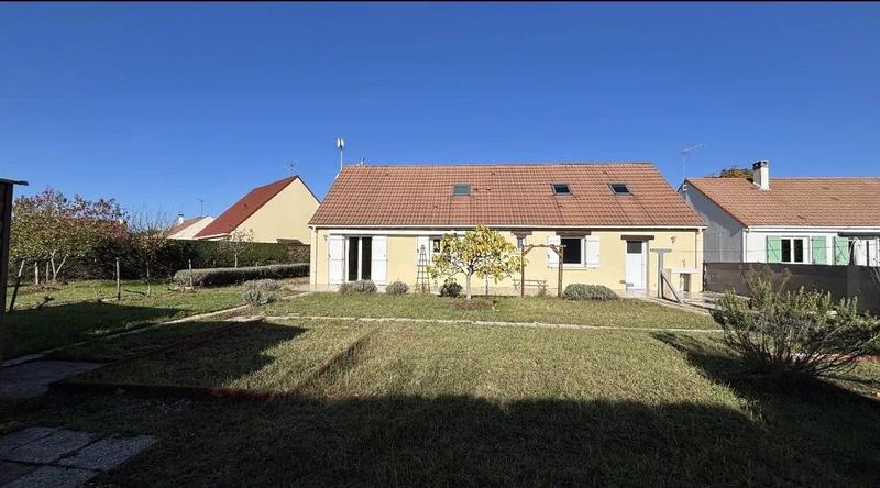 Maison - 159 m² - 8 pièces