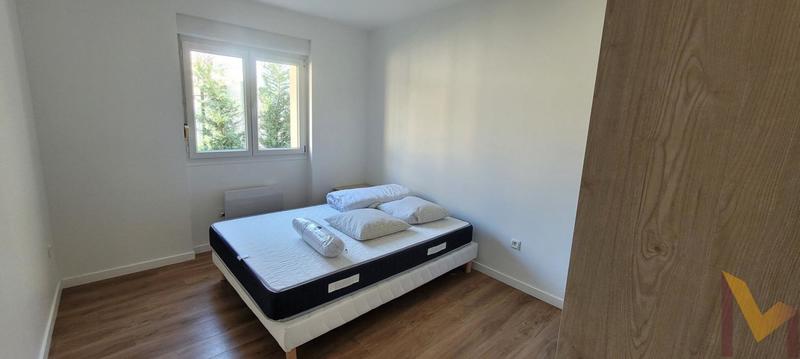 Maison - 221 m² - 16 pièces