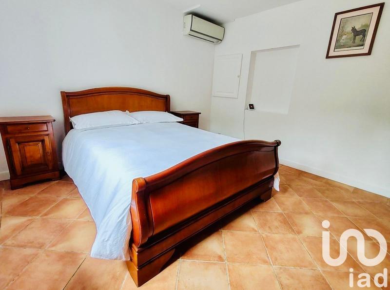 Maison - 311 m² - 8 pièces