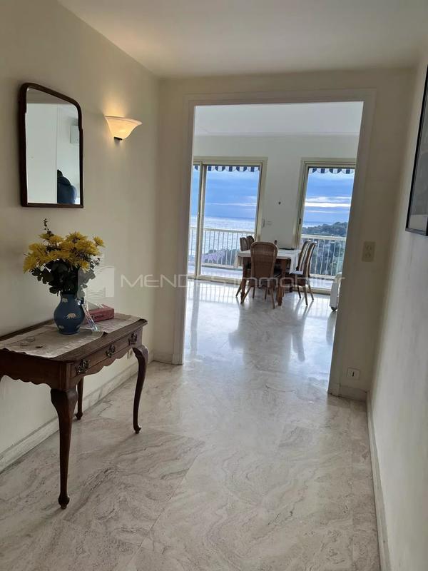 Appartement - 89 m² - 3 pièces