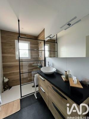 Maison - 94 m² - 4 pièces