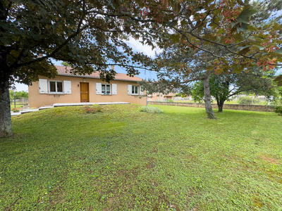 Maison - 90 m² - 5 pièces