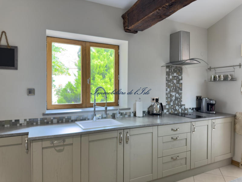 Maison - 295 m² - 8 pièces