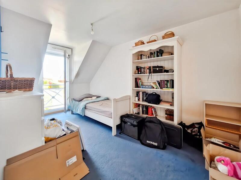 Maison - 112 m² - 7 pièces