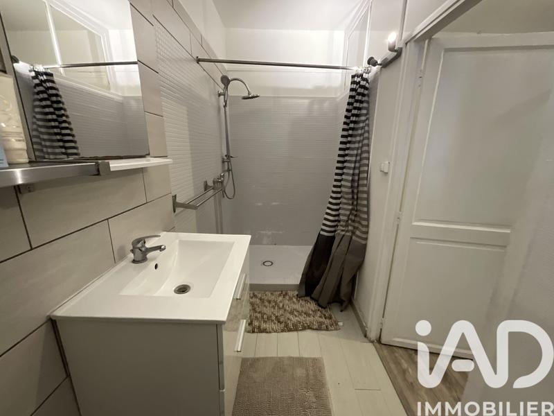 Maison - 300 m² - 5 pièces