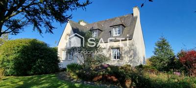 Maison - 123 m² - 5 pièces