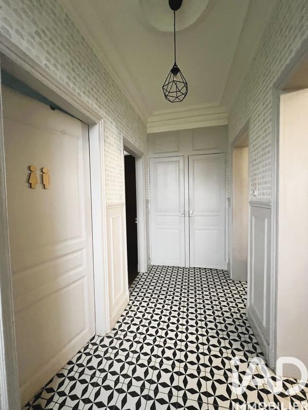 Maison - 188 m² - 8 pièces