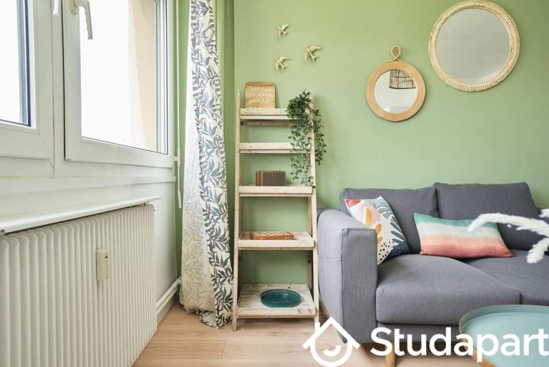 Chambre - 12 m² - 1 pièce