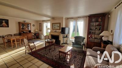 Maison - 143 m² - 6 pièces