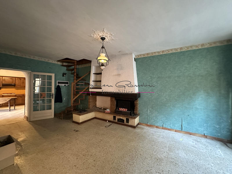 Maison - 153 m² - 7 pièces